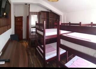 Гостевой дом Apartmani Ideal Подгорица-0