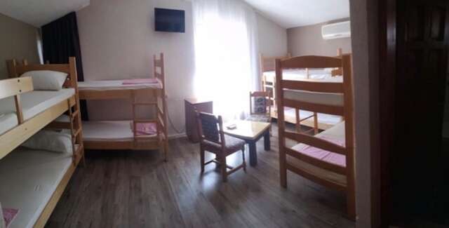 Гостевой дом Apartmani Ideal Подгорица-6